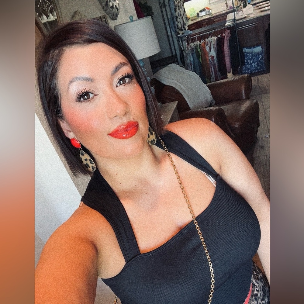 Meet your Posher, Lorena
